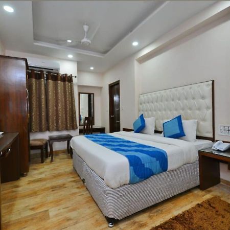 Hotel I Stay & Revels Near New Delhi Railway Station- By Ap Singh Hotels Extérieur photo