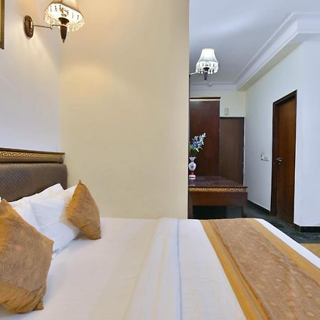 Hotel I Stay & Revels Near New Delhi Railway Station- By Ap Singh Hotels Extérieur photo