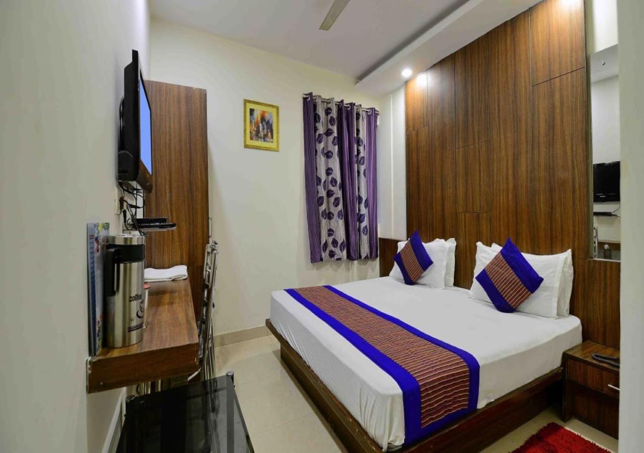 Hotel I Stay & Revels Near New Delhi Railway Station- By Ap Singh Hotels Extérieur photo