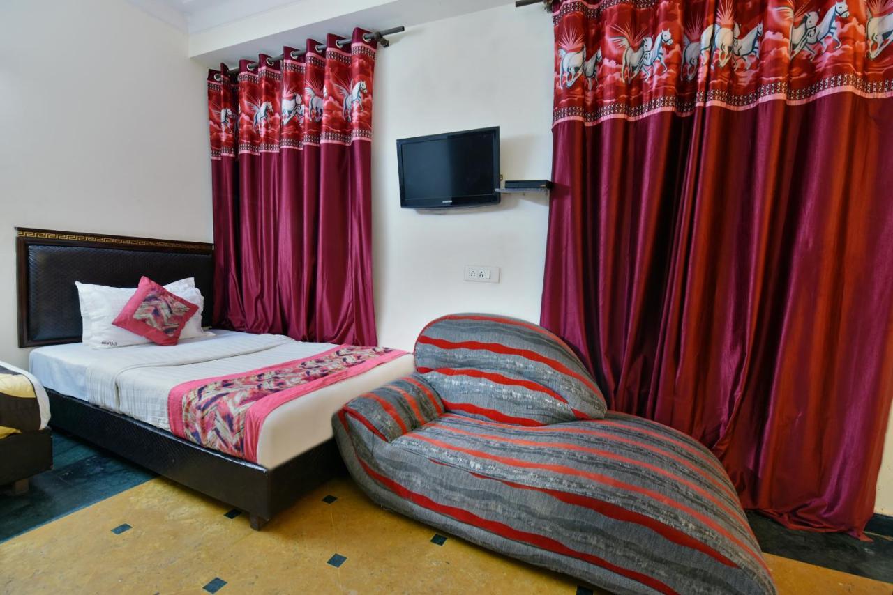 Hotel I Stay & Revels Near New Delhi Railway Station- By Ap Singh Hotels Extérieur photo